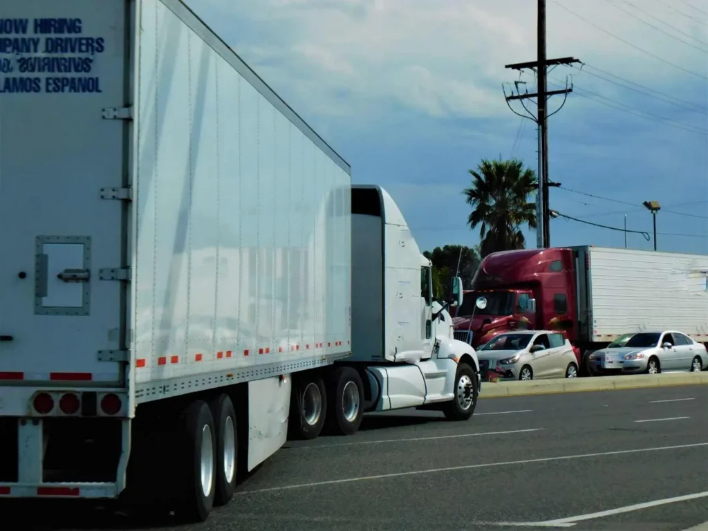 Interstate movers Florida loading truck for out-of-state move